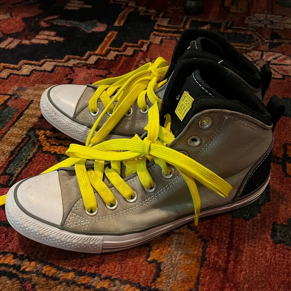 Converse All Star High Tops gray and yellow men’s 6.5